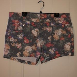 Plus sized floral shorts